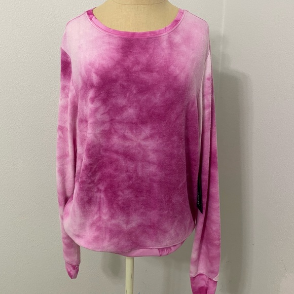 SOLD❌ Love Potion Sweatshirt NWT - Picture 3 of 8